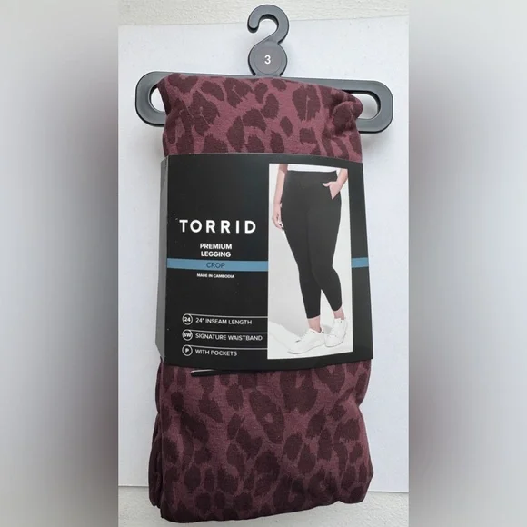 Torrid Burgundy Leopard Print Cropped Leggings, Size 3X - Picture 6 of 7